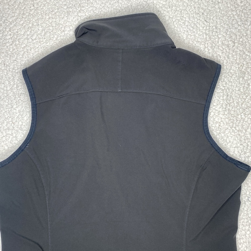 REI Black Fleece Lined Vest: Size Medium - Picture 5 of 7